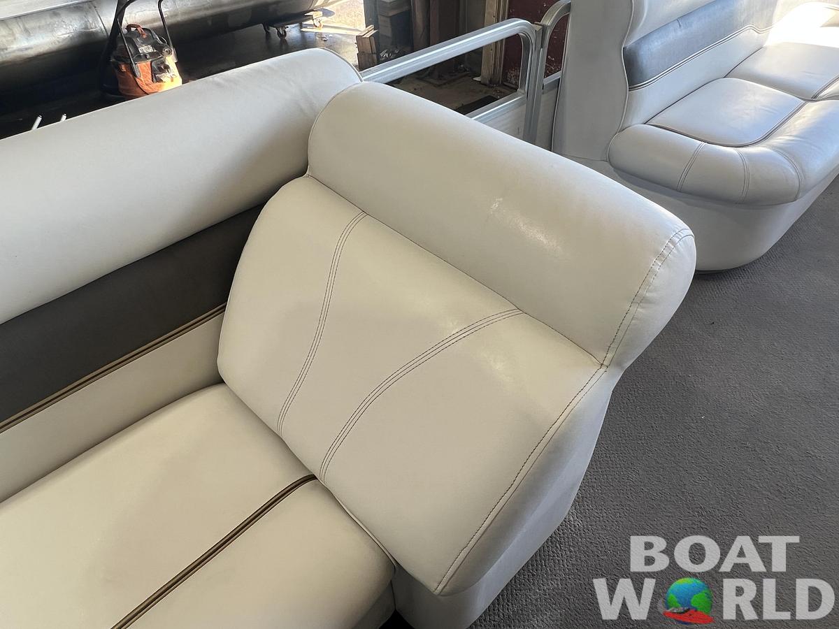 Used 2005 Premier 210 SunSation & 50HP Yamaha 4Stroke -$14,995