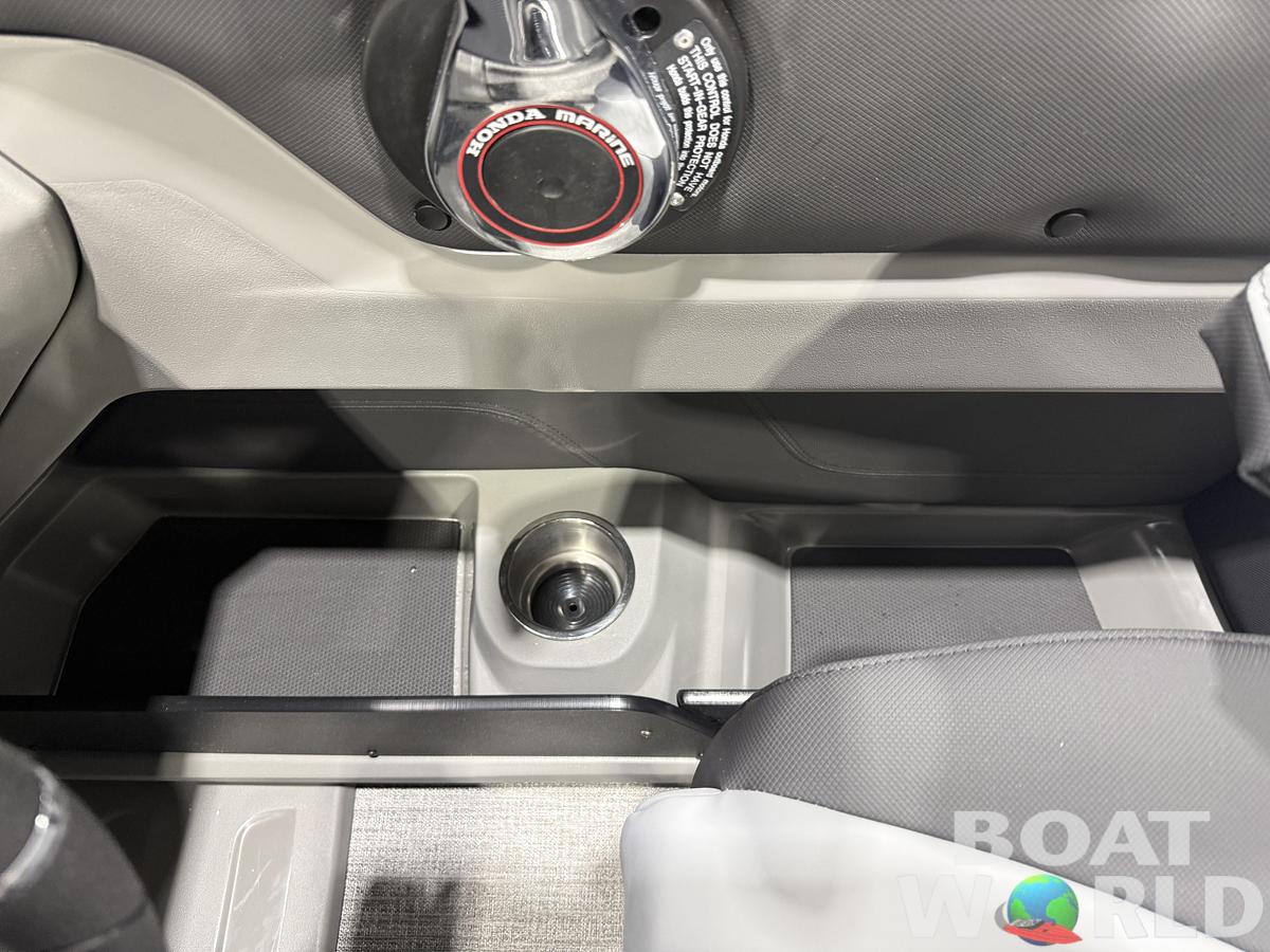 2026 Tahoe LTZ 2385 Quad Lounge & 4-Stroke $38995