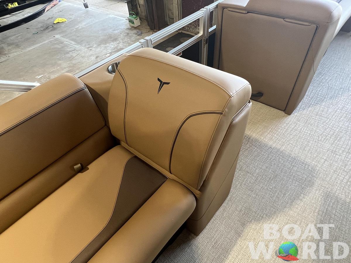 2027 Tahoe Sport 2180 Cruise & 4-Stroke $31995