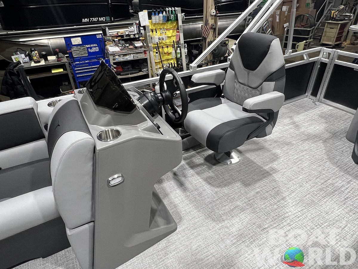 2026 Tahoe Pontoons Sport 2180 Cruise Rear Bench (CRB) 