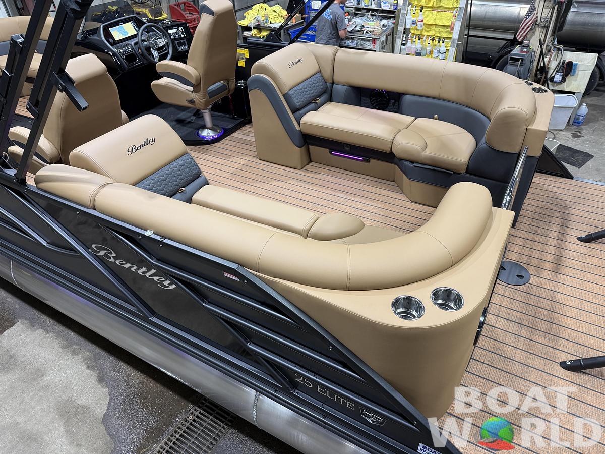 2027 Bentley 350HP Elite 253 Admiral Quad Lounge Tritoon $89995