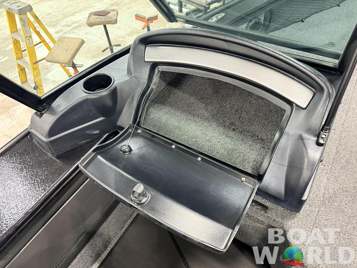 Used 2022 Lund 1875 Pro-V &  200HP Mercury ProXS - $49,995