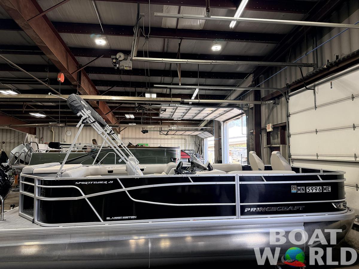 Used 2021 Princecraft 21 Sportfisher 2RS Pontoon & 90HP Mercury 4-Stroke -$27,995
