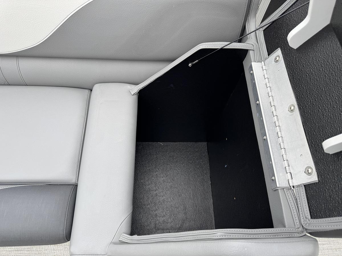 Used 2023 Tahoe Pontoons LTZ 2385 Elite Cruise & Honda 115HP 4-Stroke EFI