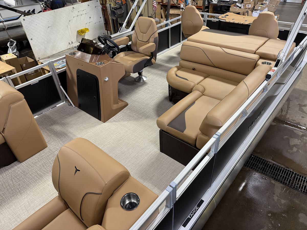 2026 Tahoe Pontoons Sport 2385 Rear Fish & Honda 4-Stroke EFI