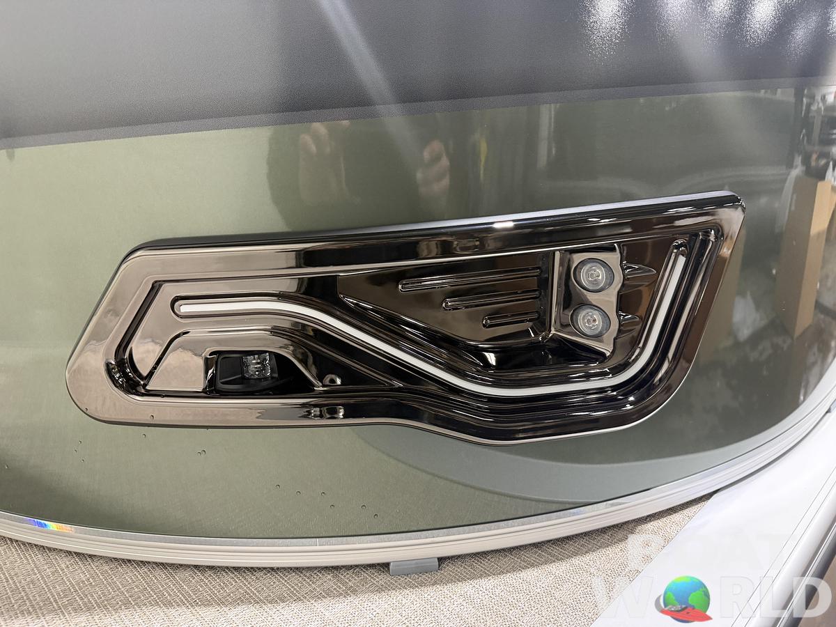 2026 Tahoe Pontoons Sport 2185 Swingback (VRB)