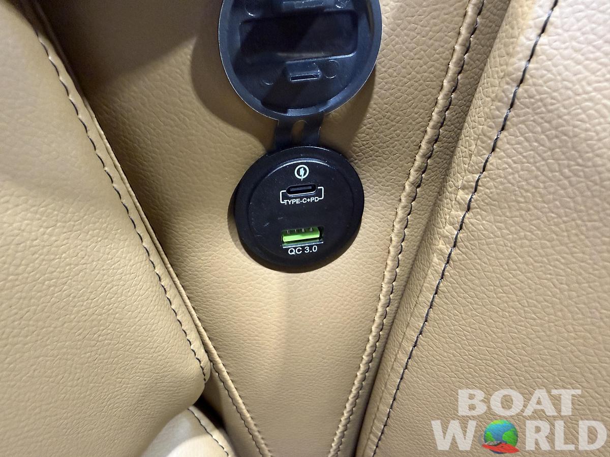 2026 Tahoe Pontoons Sport 2380 Cruise Rear Bench (CRB) 