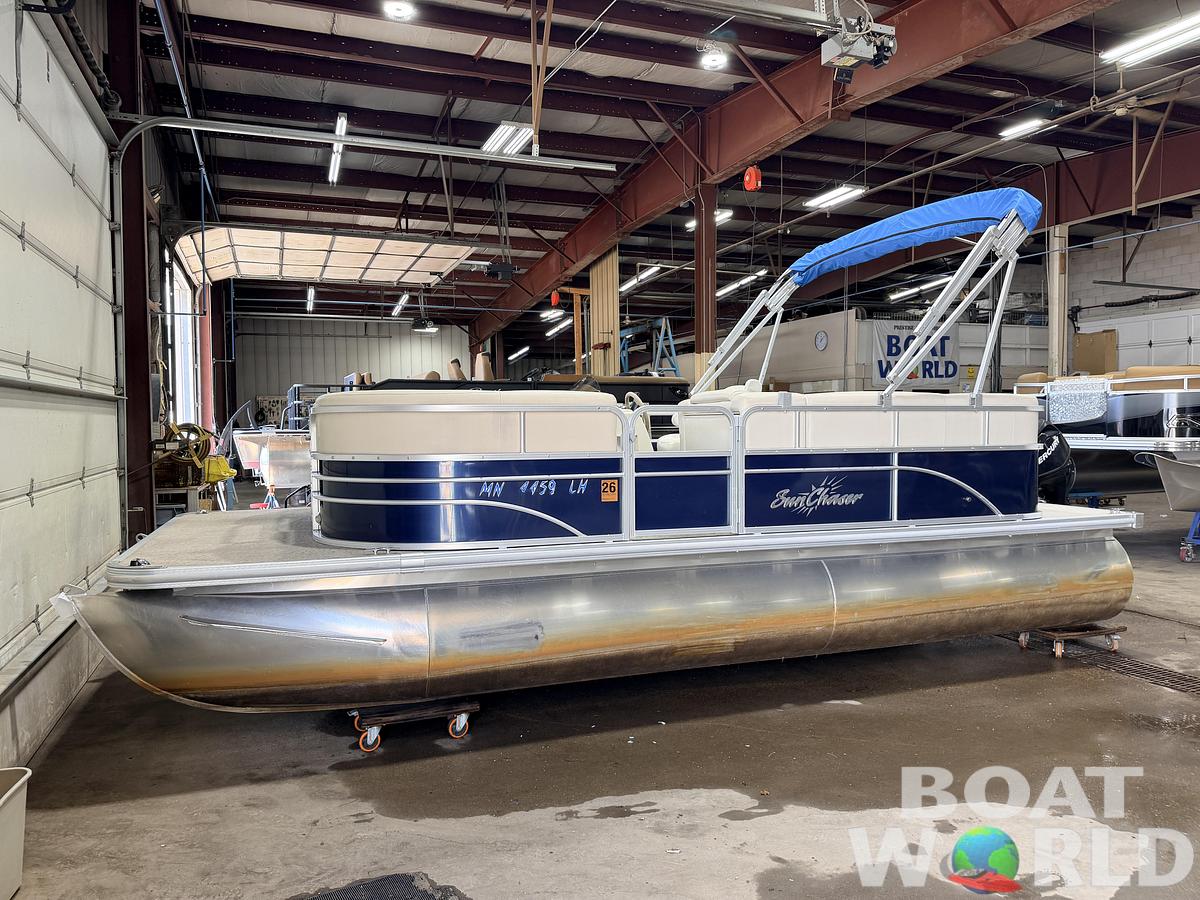 Used 2015 SunChaser 8520 Classic Cruise & 30HP Mercury 4Stroke EFI -$14,995