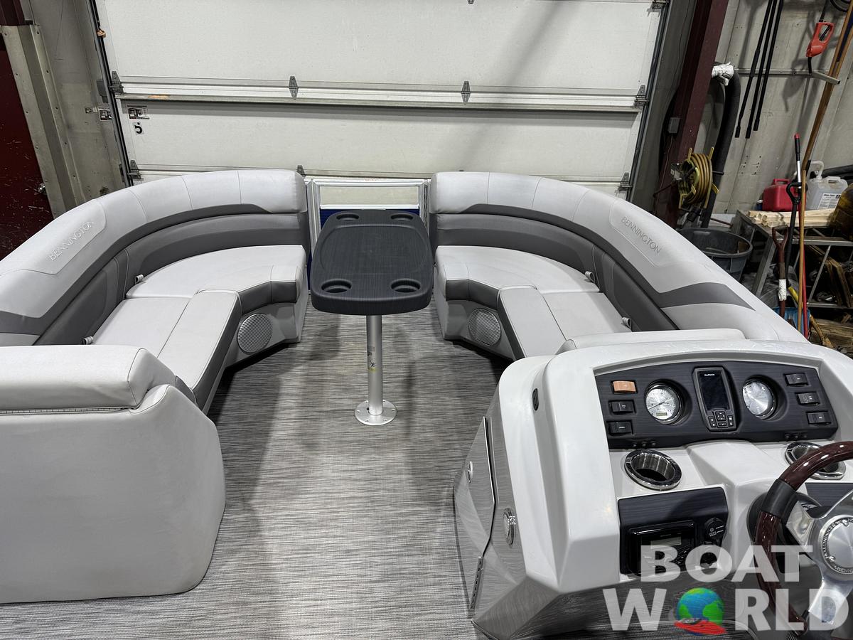 Used 2021 Bennington 22 SX Pontoon