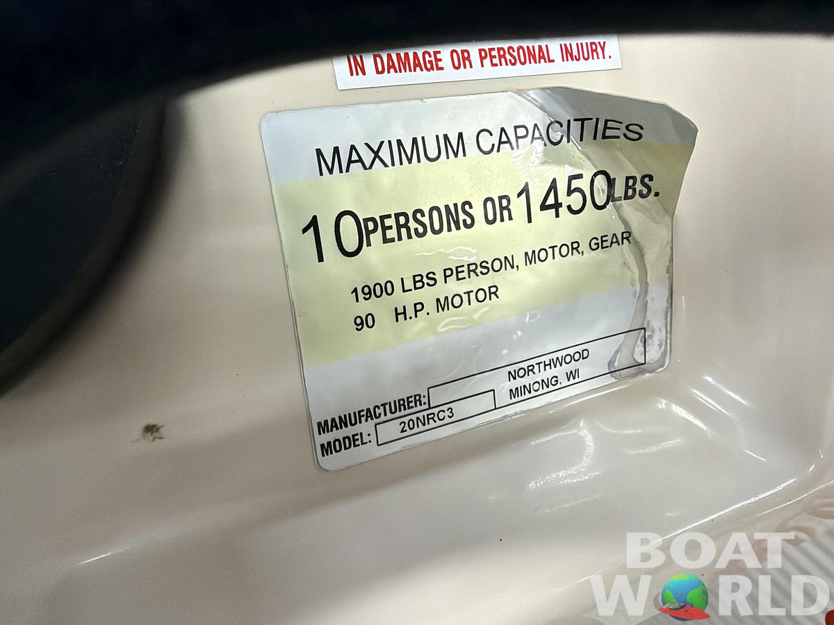 Used 2004 Northwood 2023 Reitta & 40HP Mercury 4Stroke -$