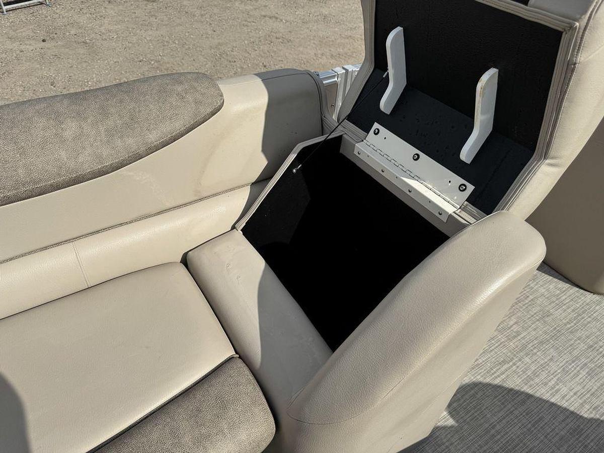 Used 2019 Tahoe Pontoons Cascade 2385 Cruise Pontoon