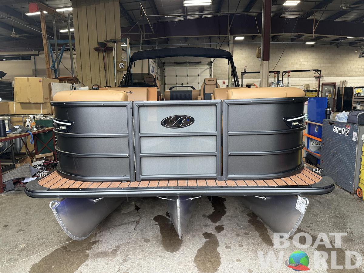 2026 Bentley Pontoons Elite 223 Swingback Tritoon