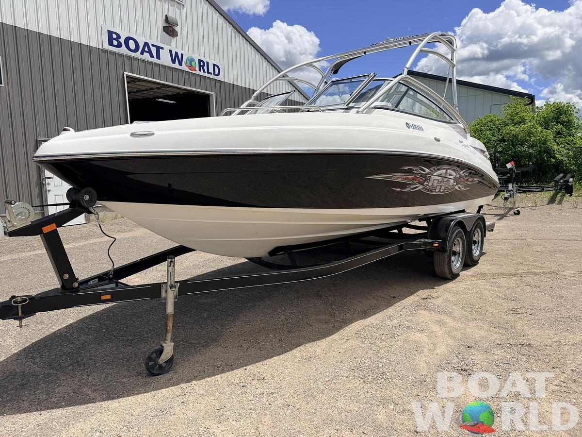 Used 2008 Yamaha AR 230 HO Jet Boat 320HP Twin Engine -$29,995