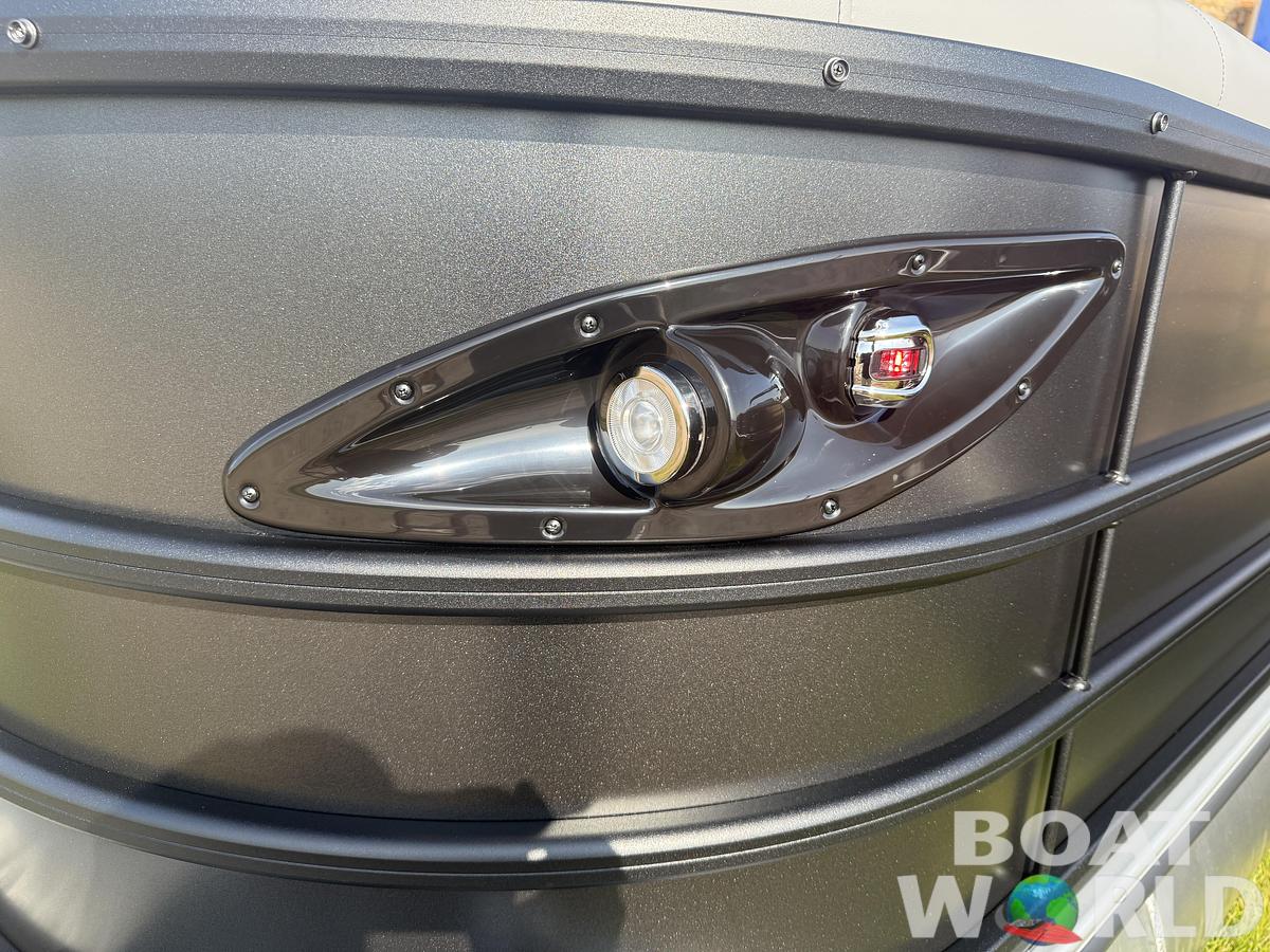 2026 Bentley Pontoons Legacy 223 Swingback Tritoon & Honda 4-Stroke EFI