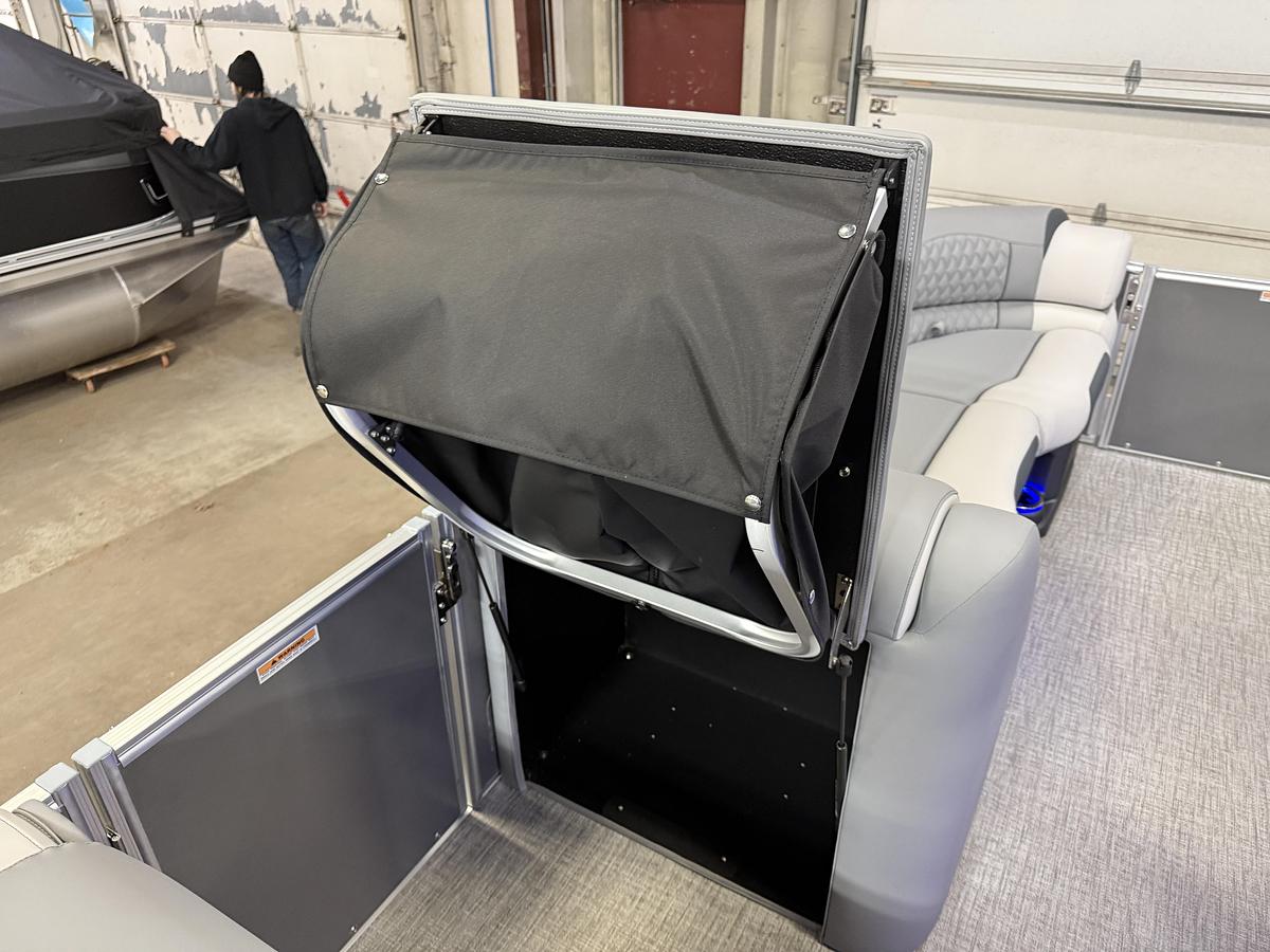 2025 Tahoe Pontoons Cascade 2385 Elite Tritoon & Honda 225HP 4-Stroke EFI