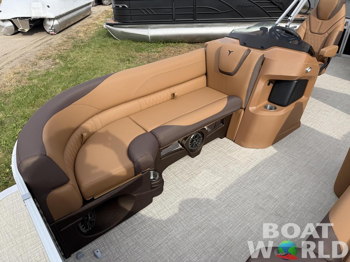 2026 Tahoe LTZ 2185 Cruise Pontoon