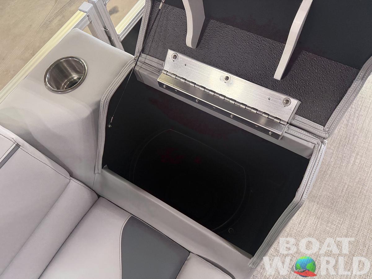 2026 Tahoe Pontoons Sport 2385 Swingback (VRB) & Honda 4-Stroke EFI