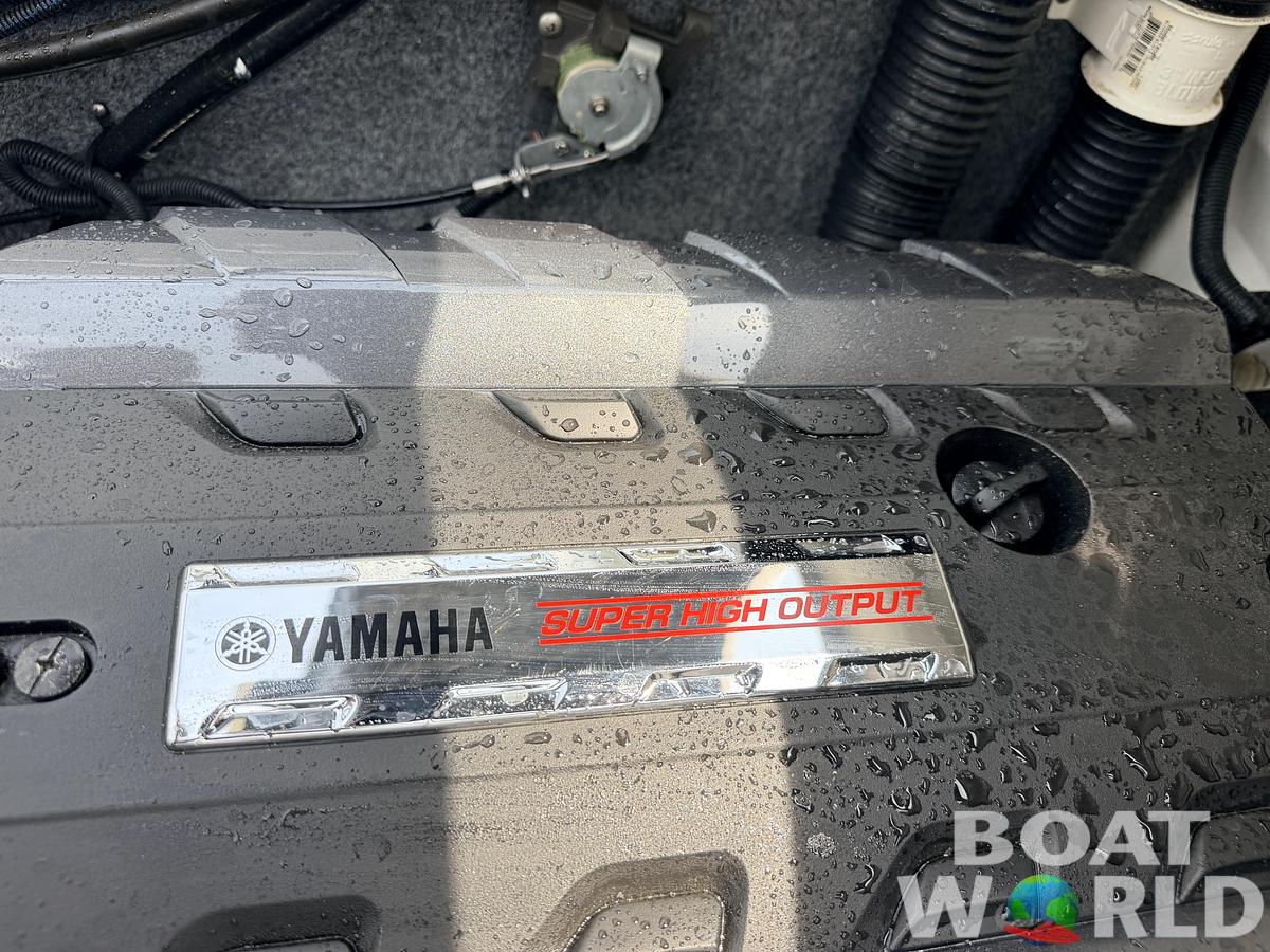 Used 2016 Yamaha AR192 Jet Boat 210HP Supercharged 1.8L & Single Axle Trailer -$29,995