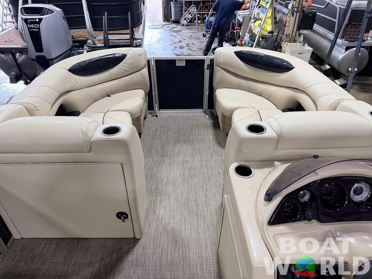 Used 2019 Sylvan MIrage 820 LZ Quad Lounge & 90HP Yamaha -$27,995