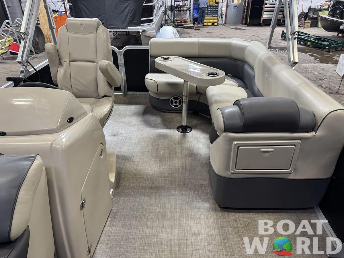 Used 2018 Premier SunSpree 220 DL Pontoon