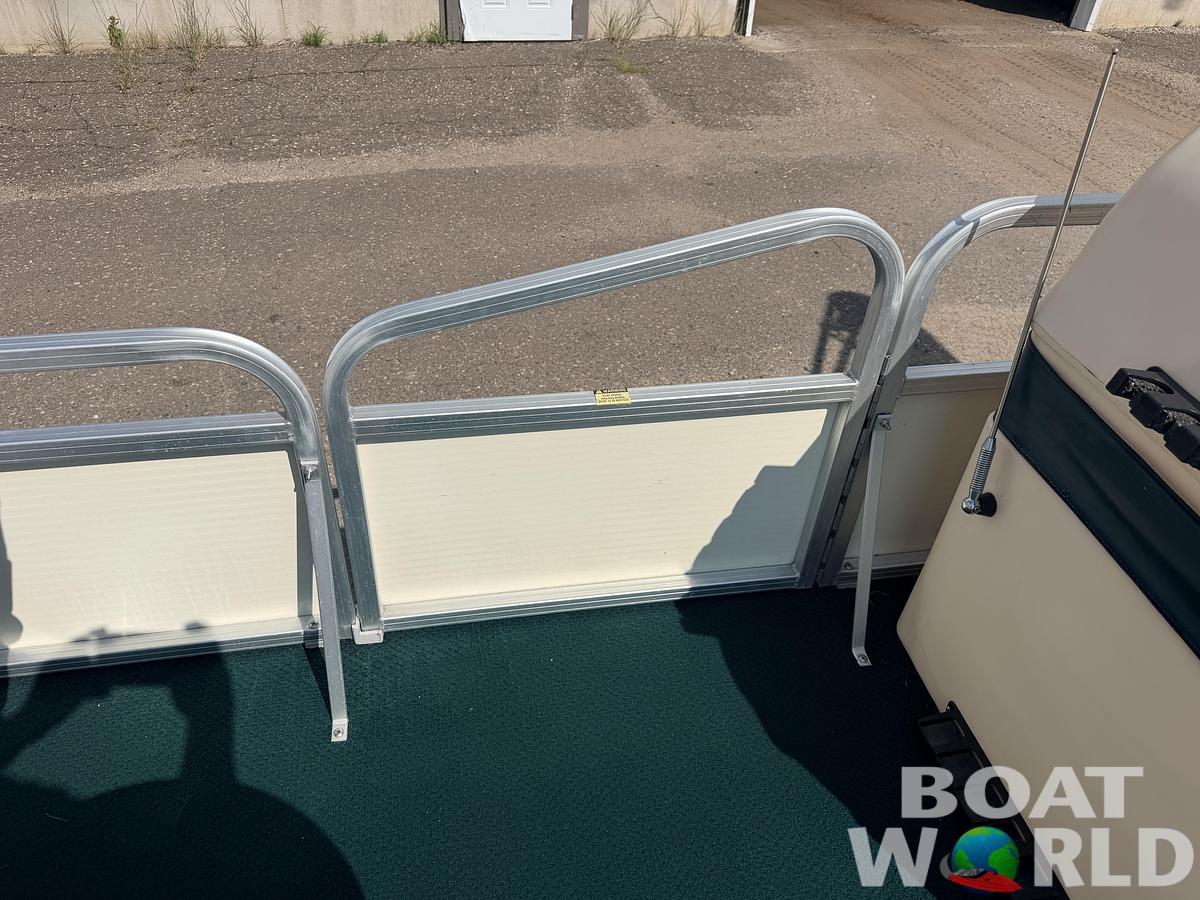 Used 2003 Odyssey 1903 Fish & Cruise & 40HP Johnson 4Stroke -$10,995