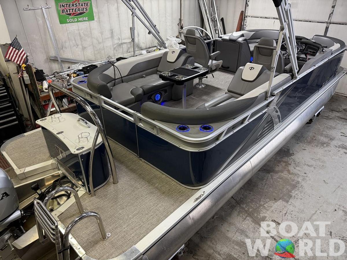 Used 2022 Tahoe Pontoons LTZ 2385 Quad Lounge Tritoon Pontoon & Honda 4-Stroke EFI