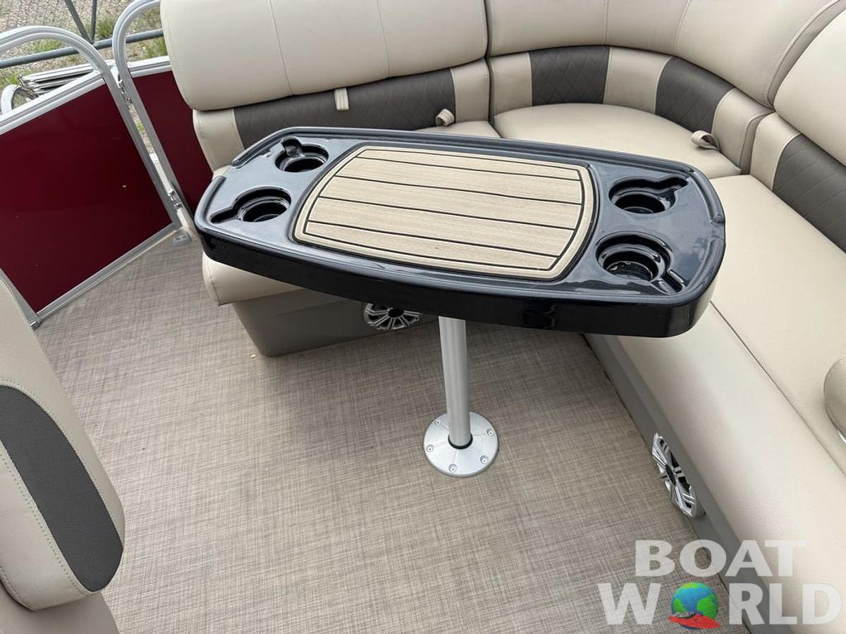 Used 2023 Sun Tracker Party Barge® 20 DLX