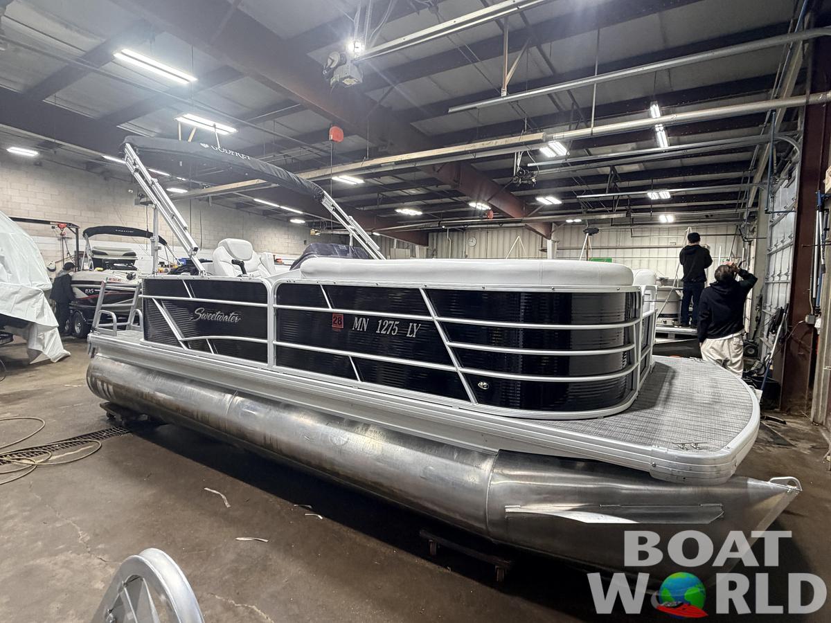Used 2020 Sweetwater 2086 Cruise Pontoon & 70HP Suzuki 4Stroke -$25,995