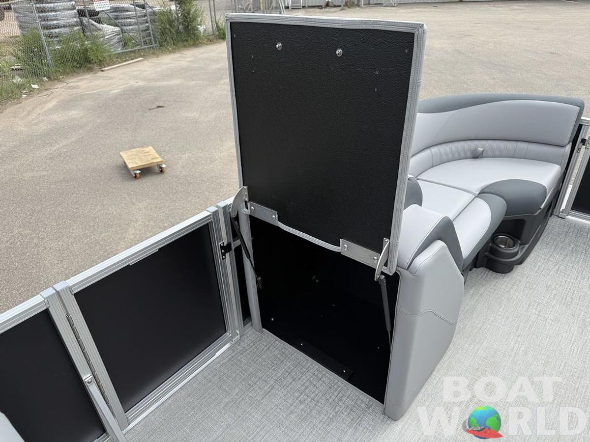 2025 Tahoe Pontoons LTZ 2385 Quad Lounge Shift Flip & Honda 4-Stroke EFI