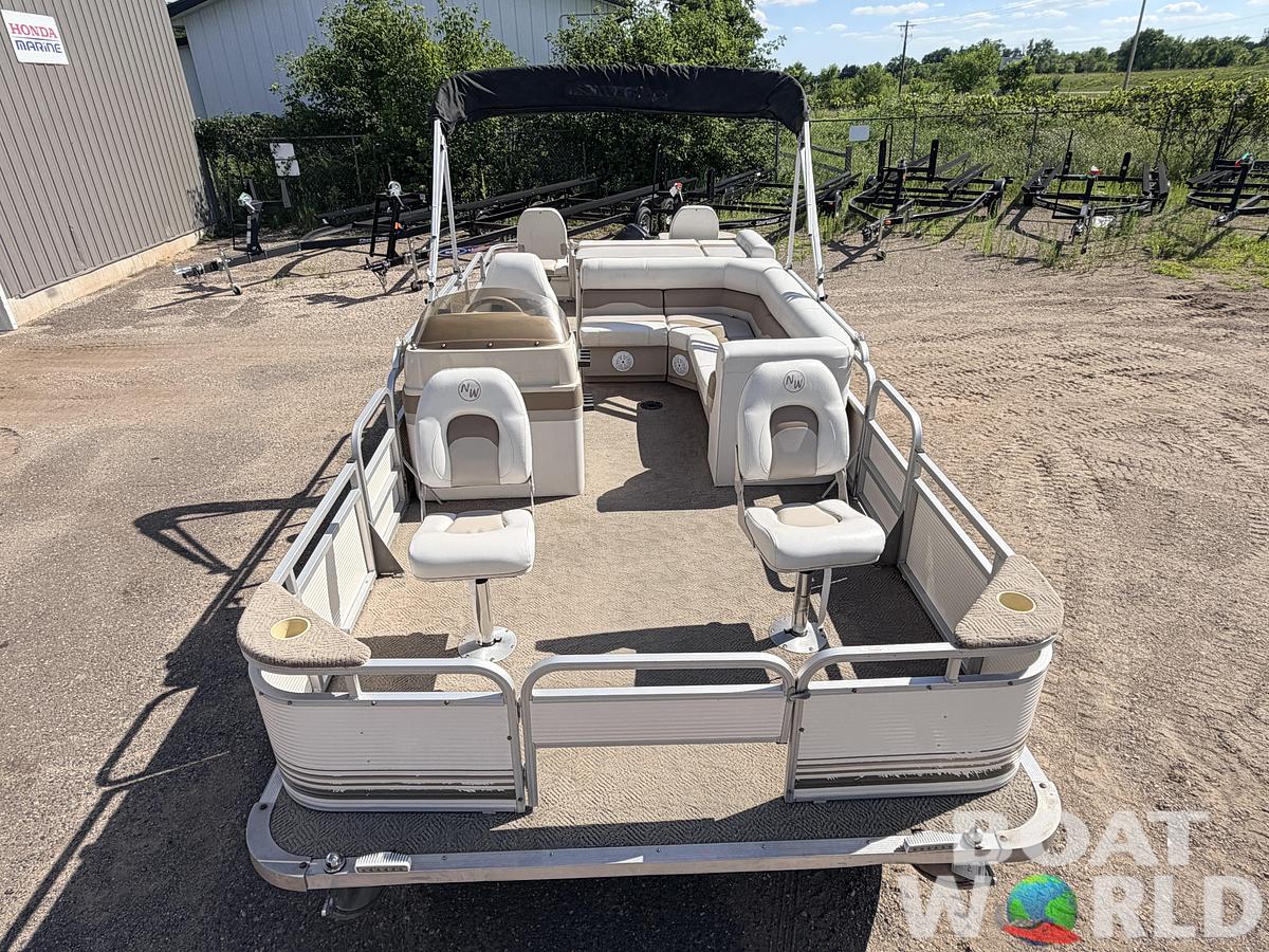 Used 2002 Northwoods 2223 Escapade & 40HP Mercury Bigfoot 4Stroke -$13,995