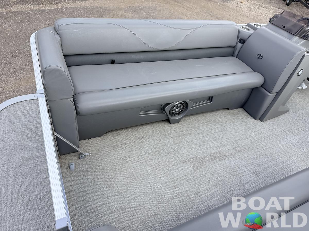 Used 2022 Tahoe Sport 2080 CRB & 100HP Honda 4Stroke -$29,995