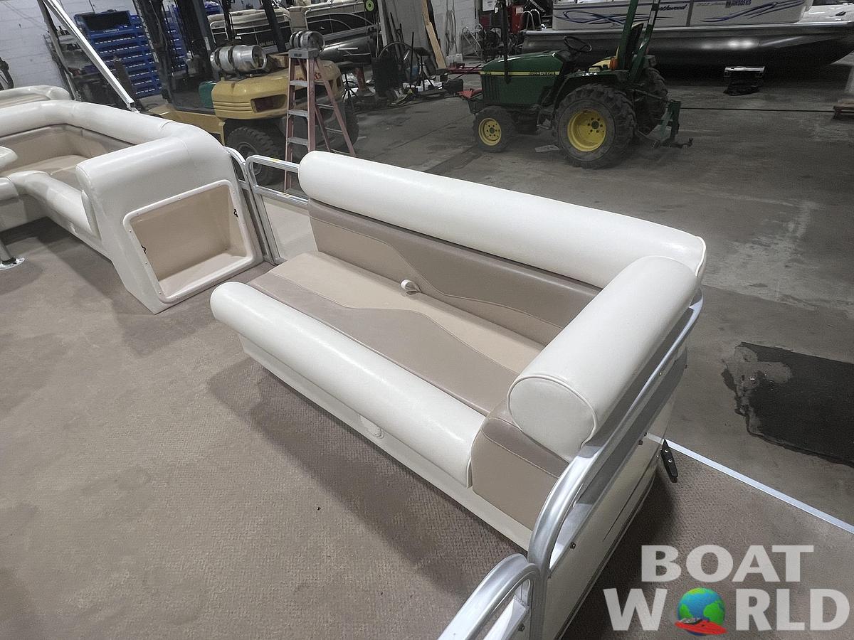 Used 2005 Sweetwater Tuscany 2286 & 40HP Yamaha 4Stroke -$12,995