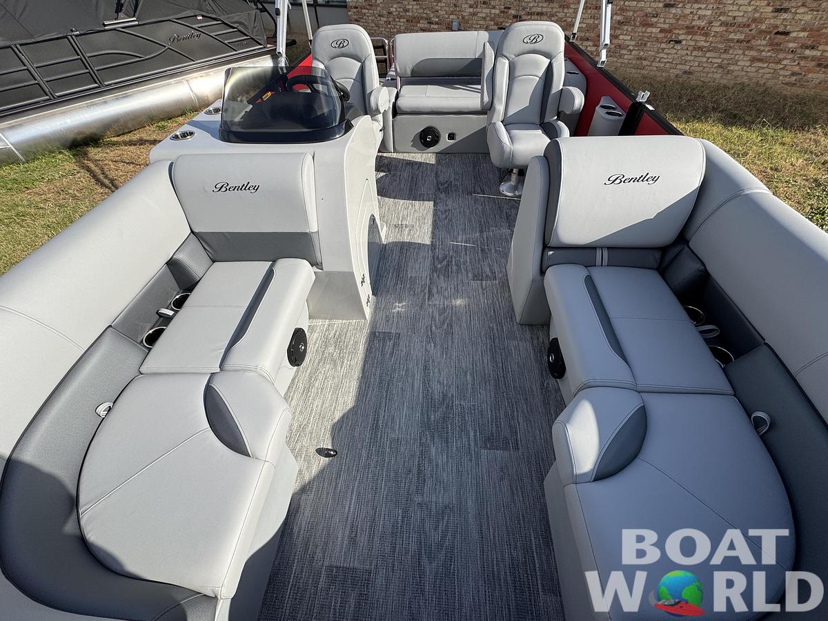 2026 Bentley Pontoons Legacy 200 Swingback