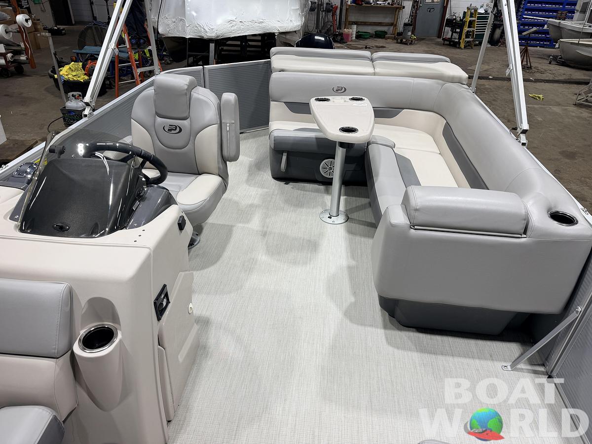 Used 2022 Princecraft 21 Sportfisher 2-S & 115HPMercury 4-Stroke -$29,995