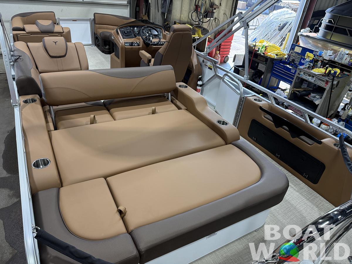 2027 Tahoe LTZ 2385 VRB Swingback Pontoon $42995