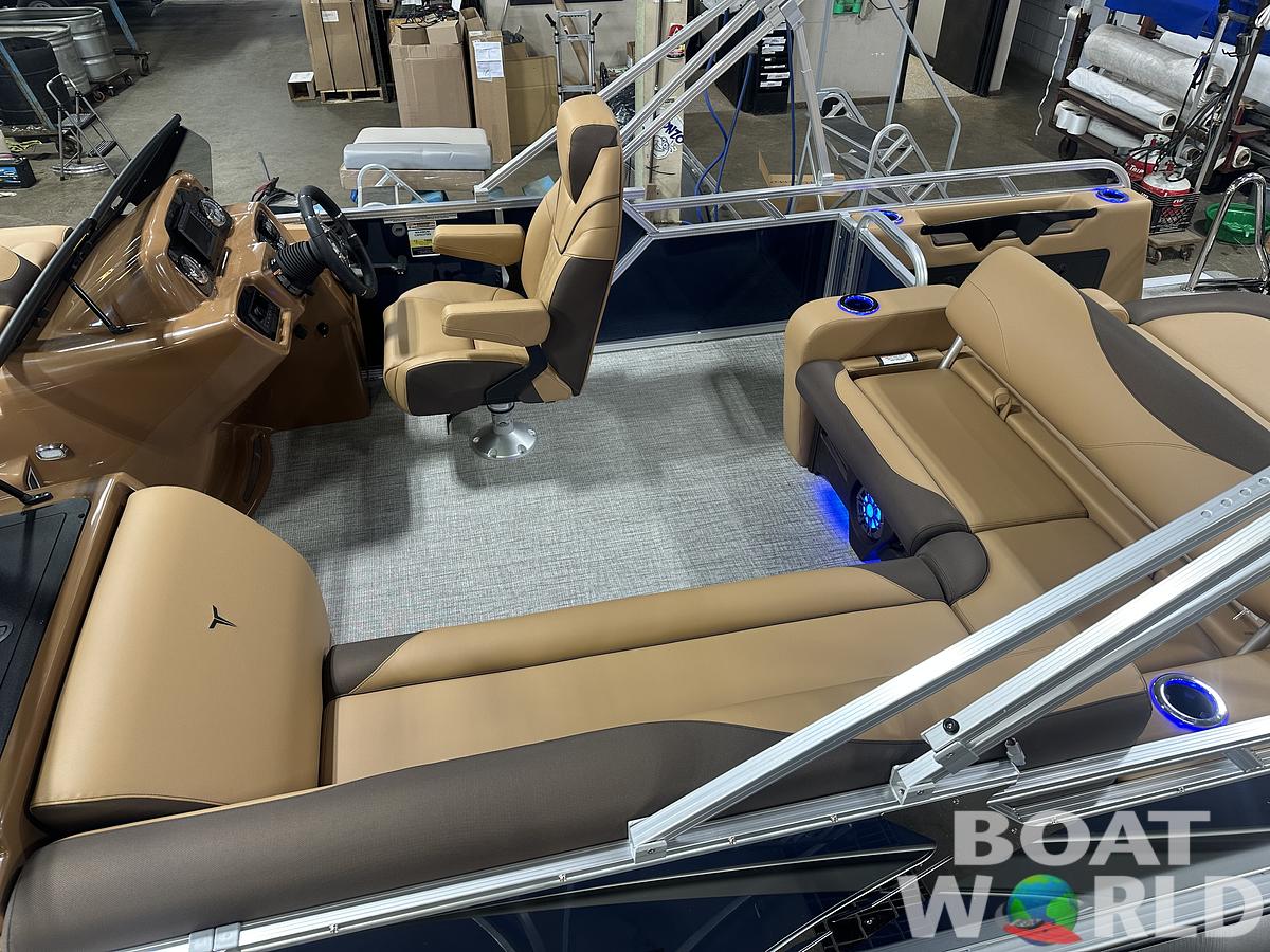 2025 Tahoe Pontoons LTZ 2385 Swingback (VRB) Windshield Tritoon & Honda 4-Stroke EFI