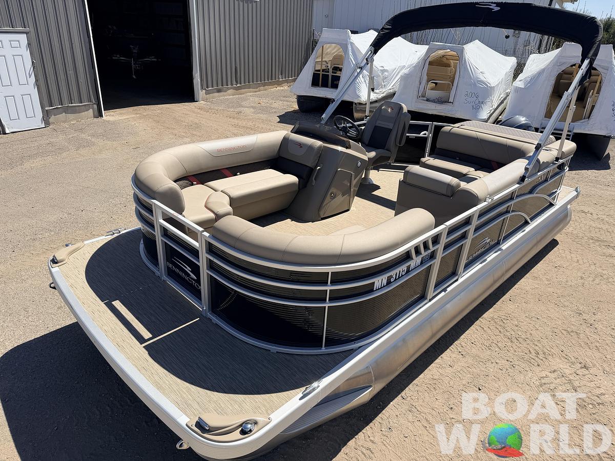 Used 2023 Bennington 20 SX Cruise & 90HP Yamaha 4Stroke - $31,995