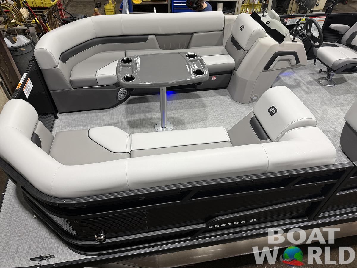 2026 Princecraft Vectra 21 Cruise Lounge Pontoon 
