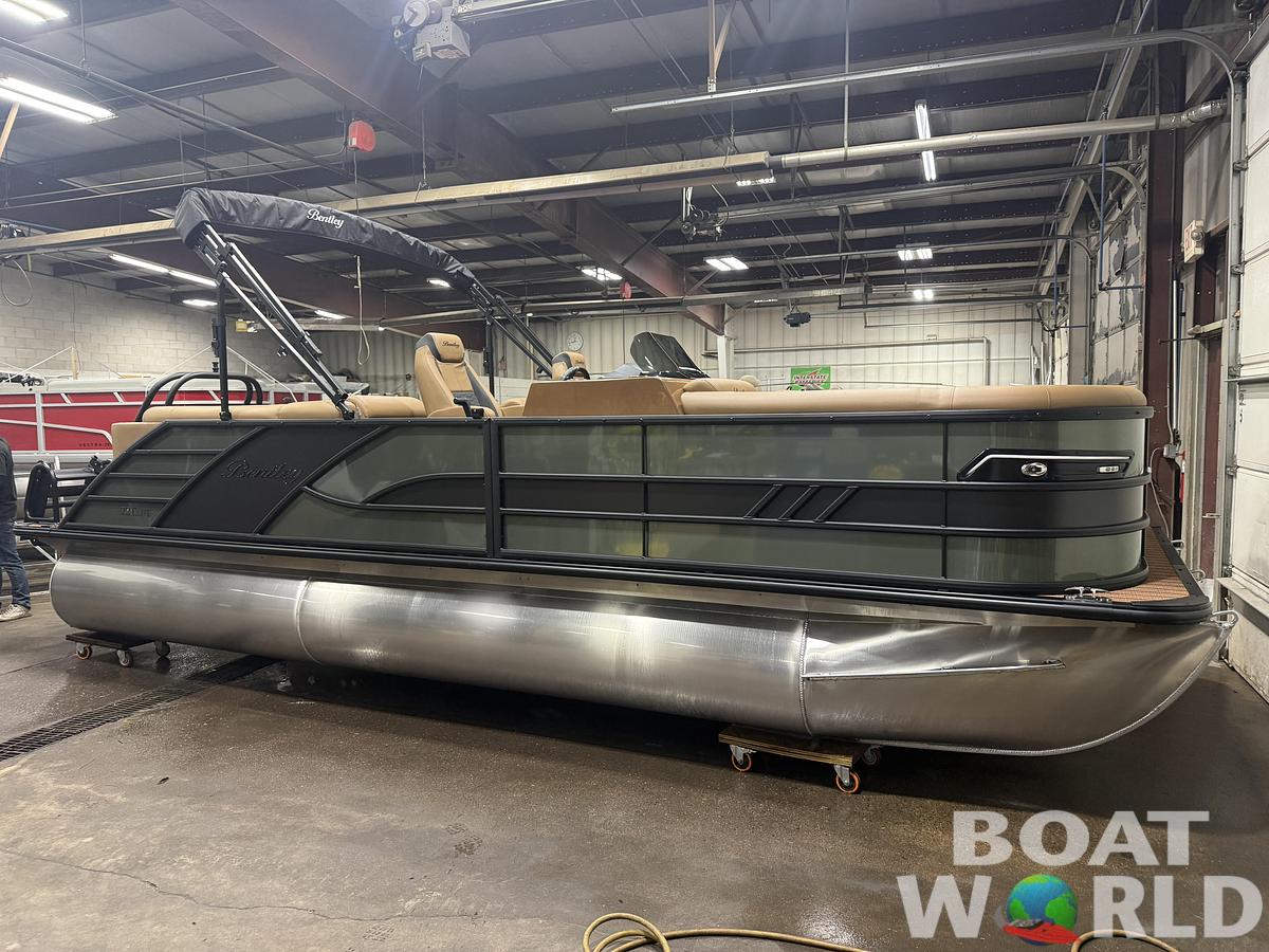 2026 Bentley Pontoons Elite 223 Admiral Quad Lounge Tritoon