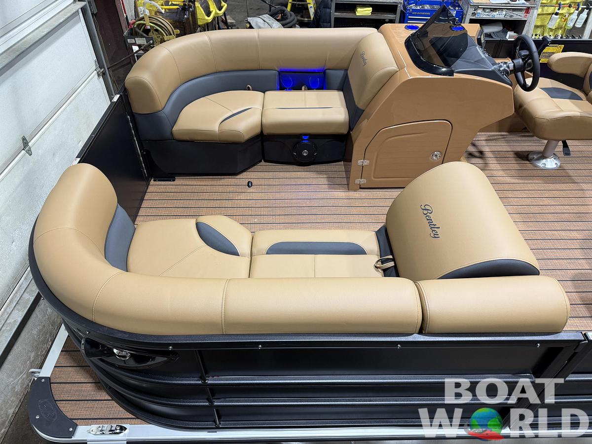 2026 Bentley Legacy 200 Swingback Pontoon $40995