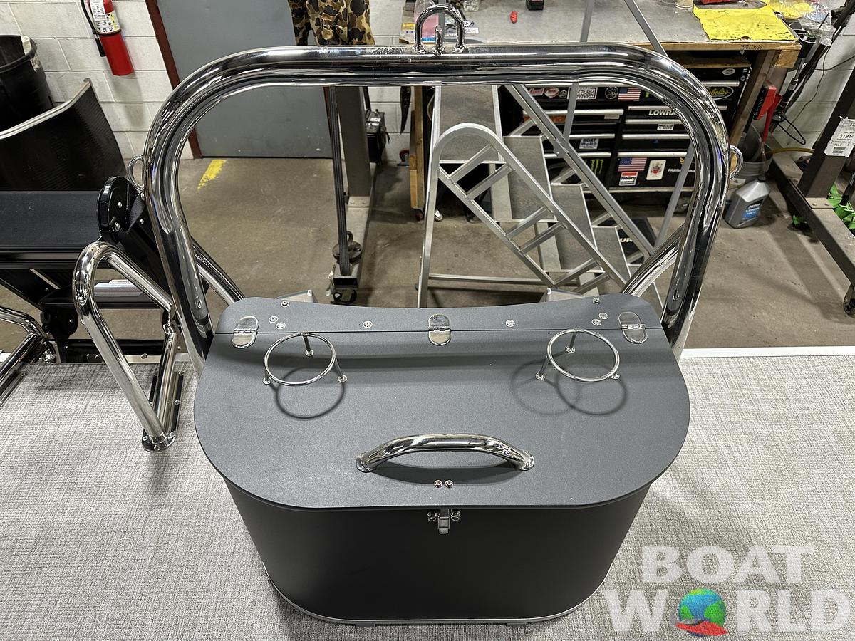 2025 Tahoe Pontoons LTZ 2385 Quad Lounge Tritoon & Honda 4-Stroke EFI