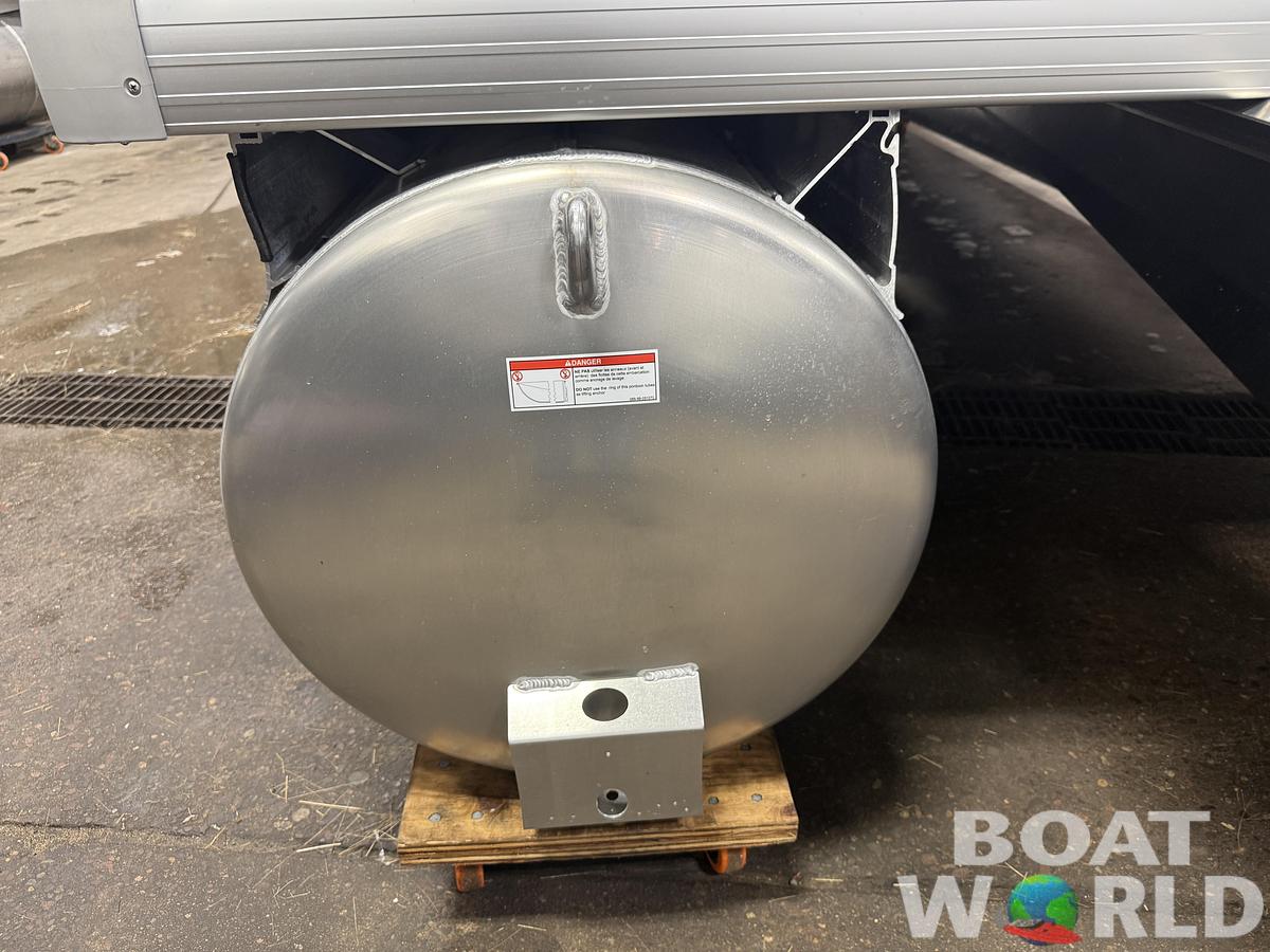 2026 Princecraft Vectra 23 RL SS Swingback Pontoon