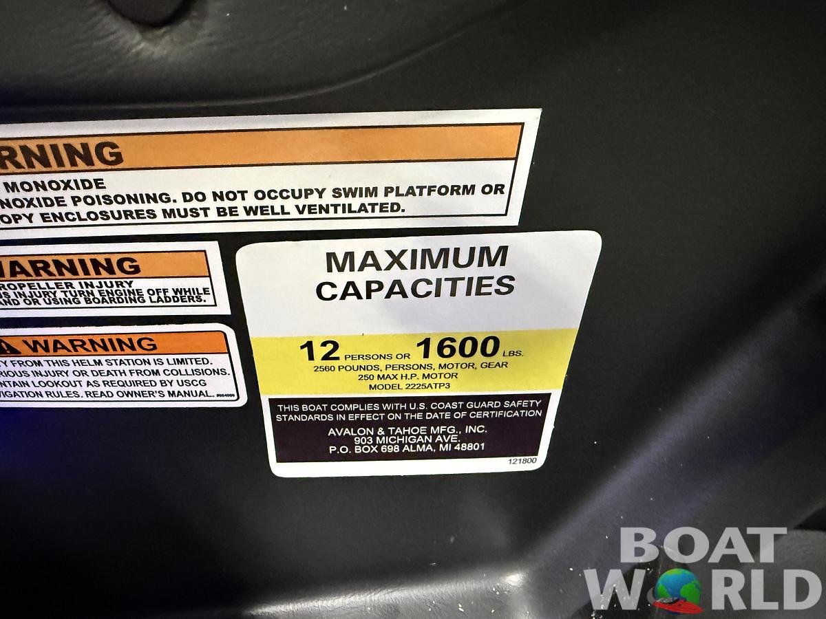 2025 Tahoe Pontoons Cascade 2385 Quad Lounge Shift SS Tritoon & Honda 4-Stroke EFI