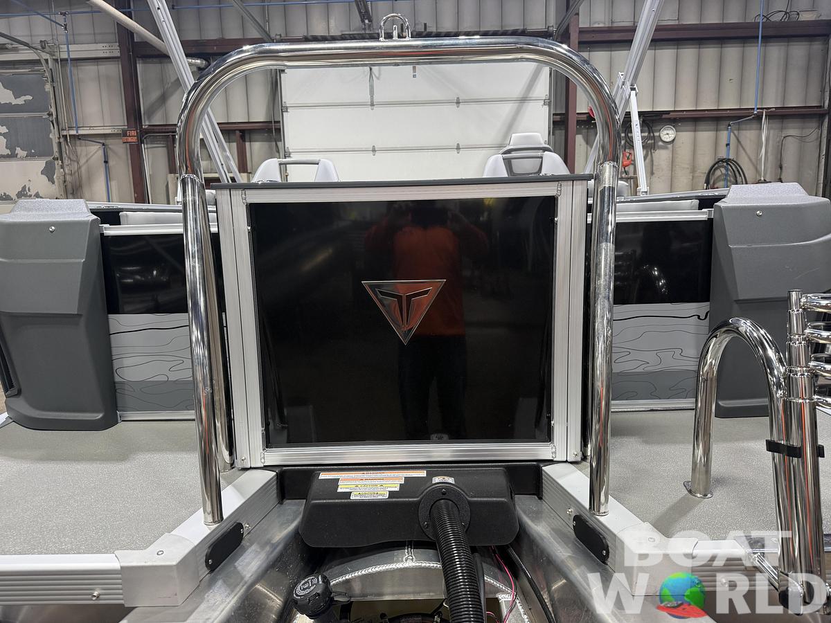 2026 Tahoe Pontoons GEOfish 2385 Rear Fish Tritoon 