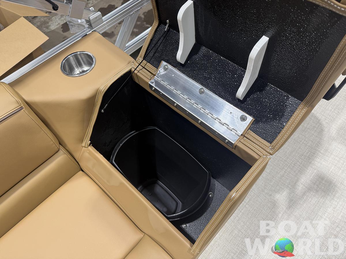 2026 Tahoe Pontoons Sport 2180 Quad Lounge