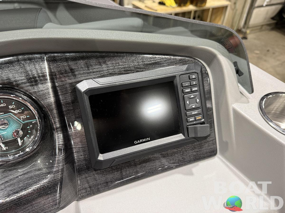 2026 Tahoe LTZ 300HP VRB 2385 Swingback Tritoon $68,995