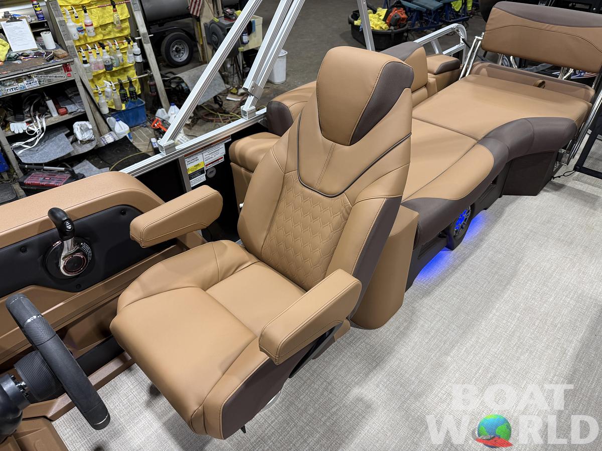 2027 Tahoe LTZ 2385 Quad Lounge Shift SS Tritoon & 4-Stroke Outboard $55995