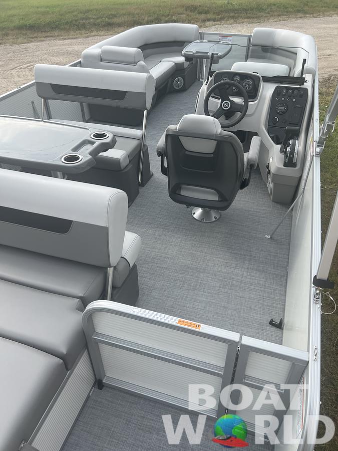 2026 Princecraft Vectra 23 RL Dinette Swingback Pontoon 
