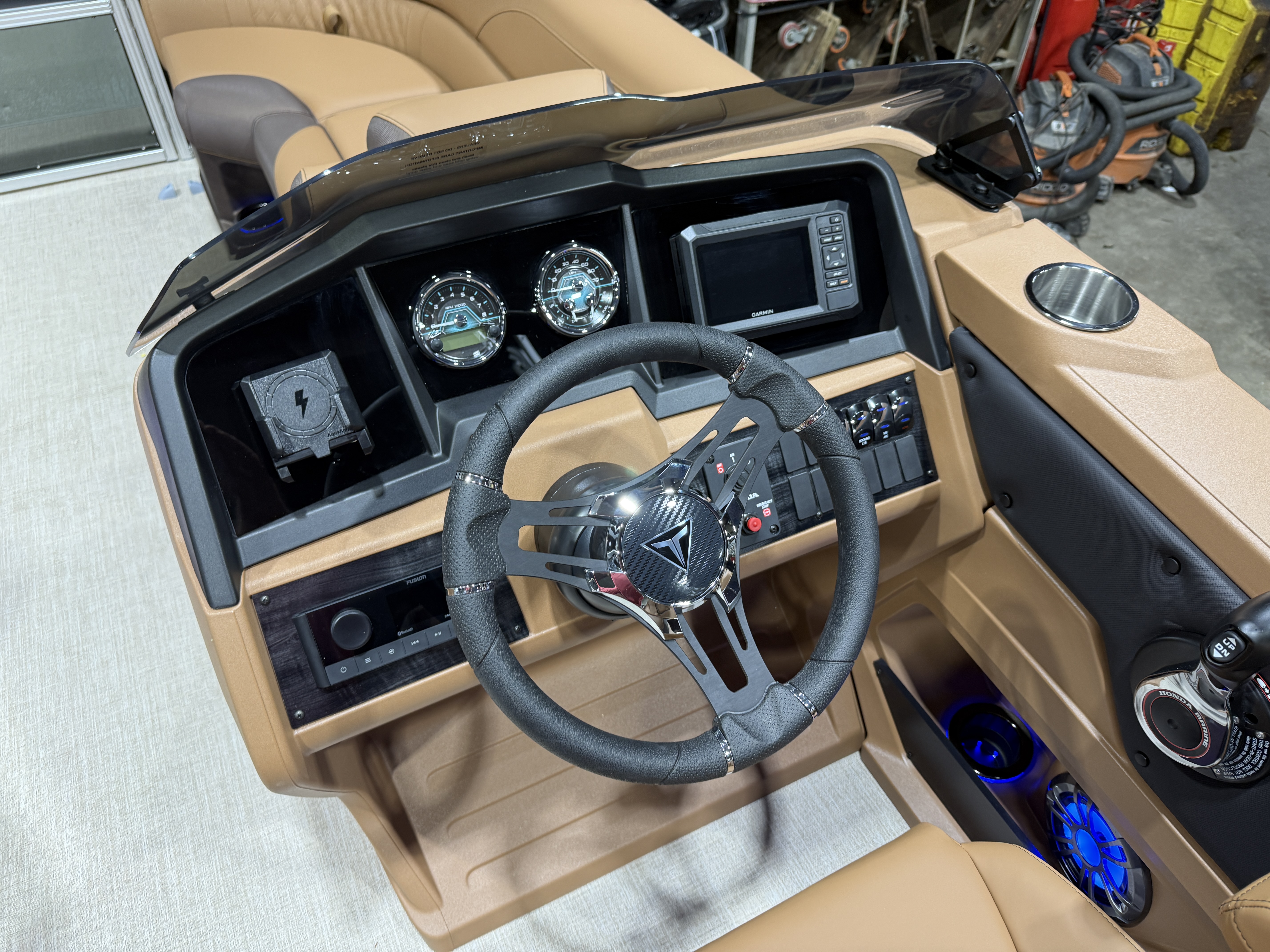 2027 Tahoe LTZ 2385 Elite Cruise & 4-Stroke $42995