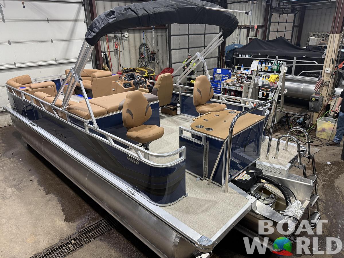 2026 Tahoe Sport 2385 Rear Fish Tritoon $46995